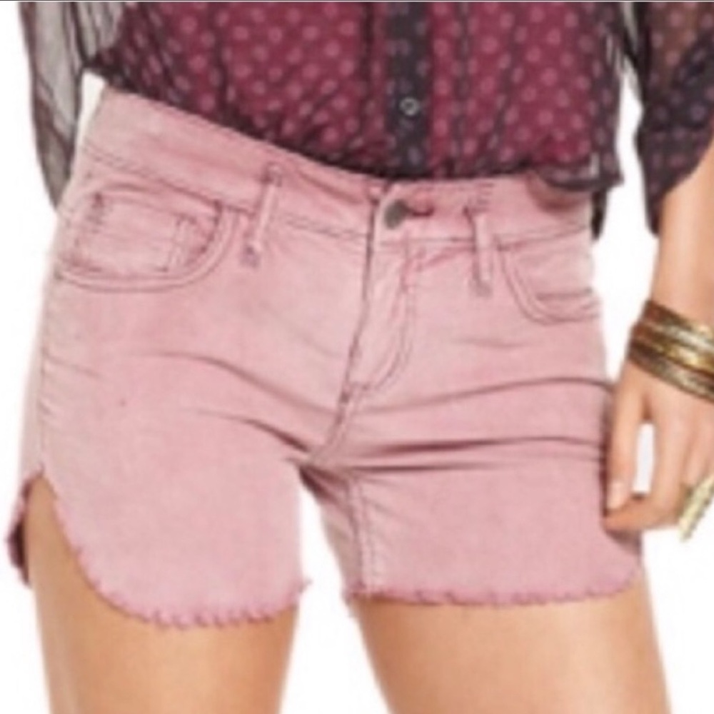 🌸 Free People Corduroy Dolphin Hem Shorts G262